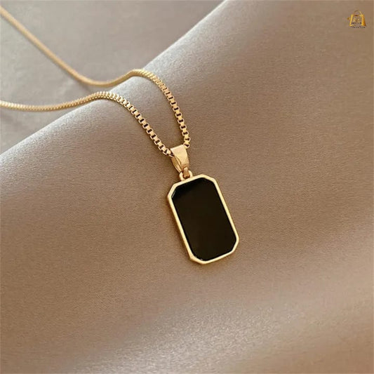 Double-Sided Rectangular Pendant Necklace – Black & White Stone