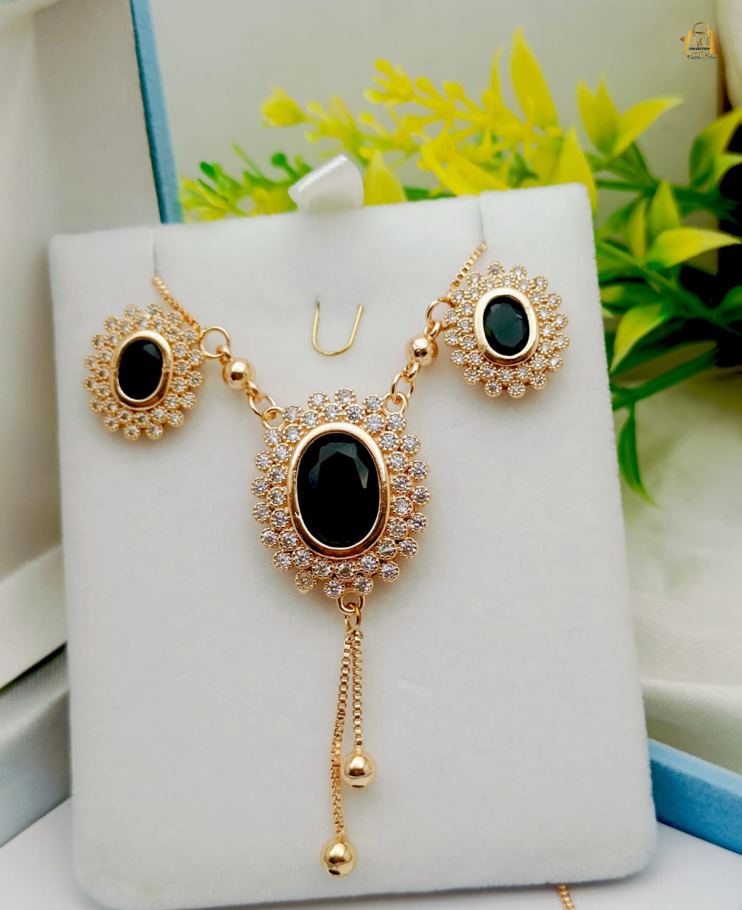 Black Oval Stone Zircon Necklace Set – Jewelry Set for Women